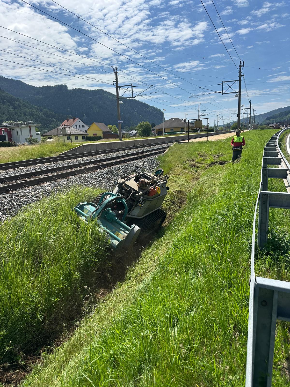 Work smart not hard! Böschungsmulchen ÖBB.